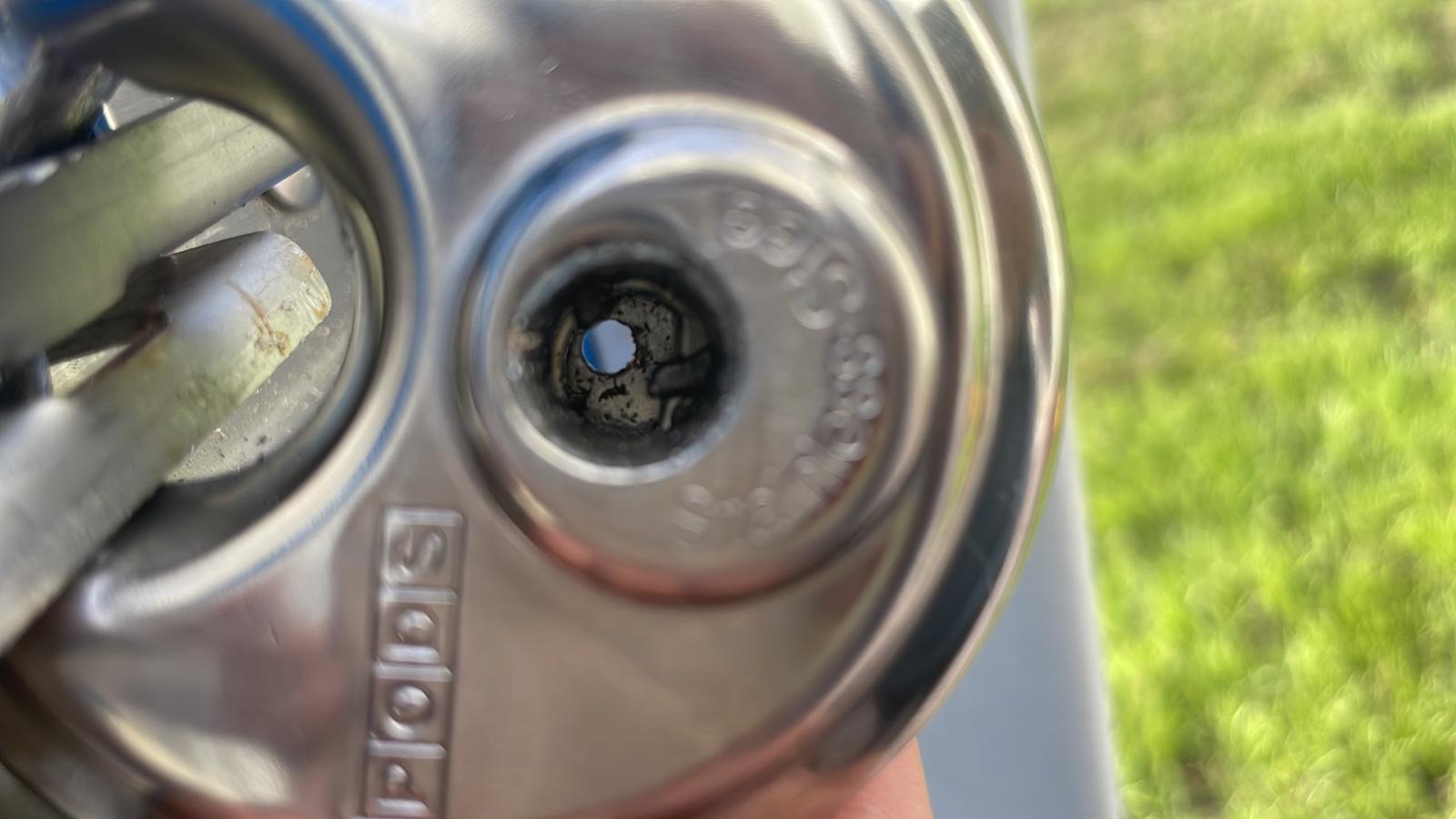 Padlock removal in Fruit Cove, FL